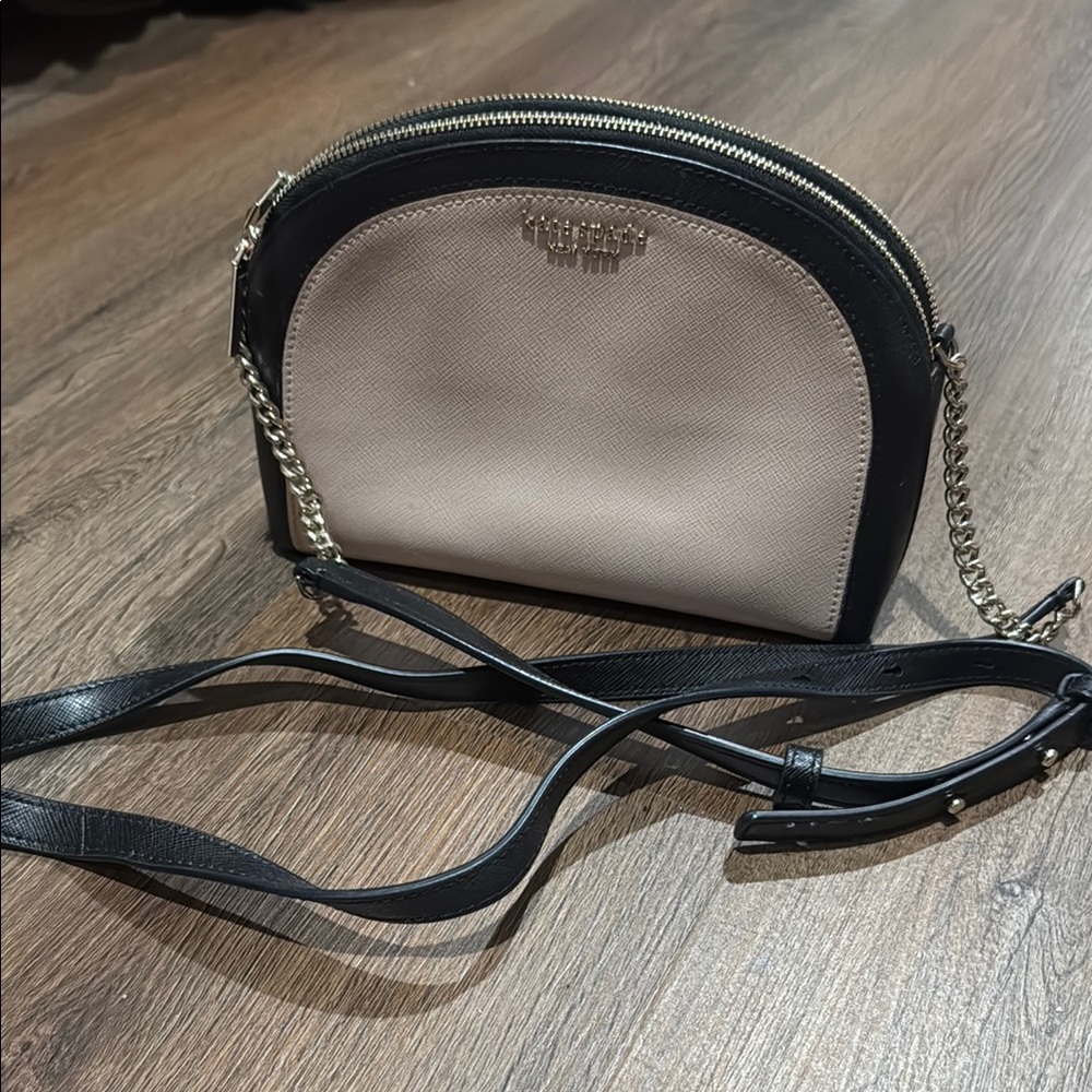 Kate Spade Black and Cream Crossbody Bag with Sleek Design